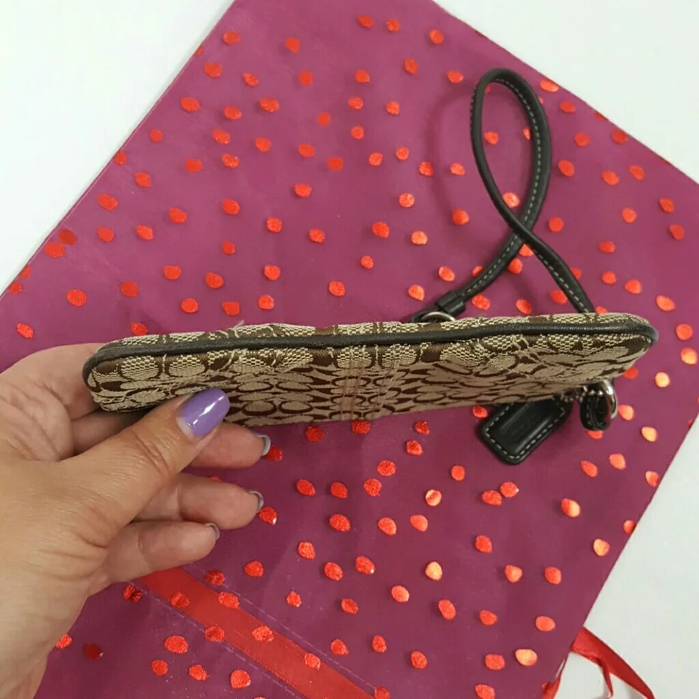 Coach used zipper